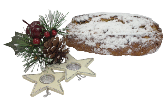 Weihnachtsstollen aus eigener Bäckerei